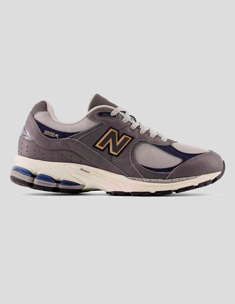 Zapatillas NEW BALANCE 2002r castlerock eclipse gold metallic